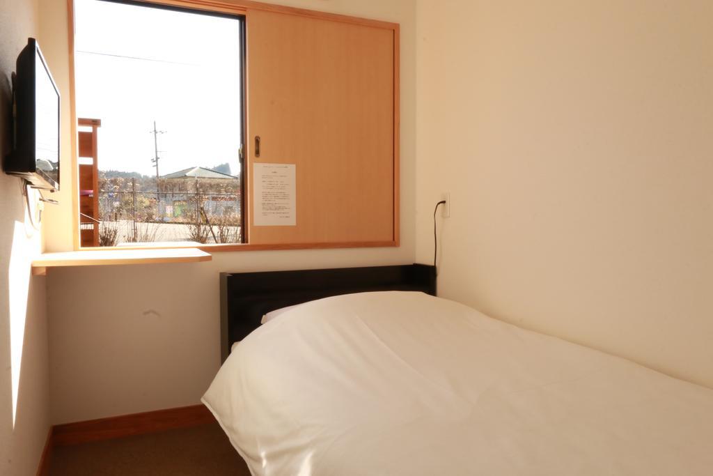 Simple Sleep 個室カプセル Hotel ฮิโตโยชิ ภายนอก รูปภาพ
