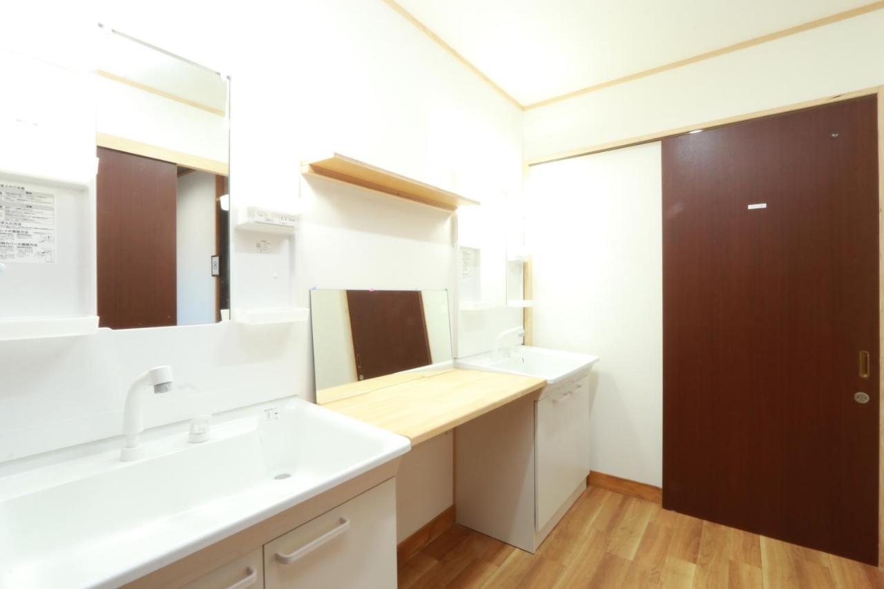 Simple Sleep 個室カプセル Hotel ฮิโตโยชิ ภายนอก รูปภาพ